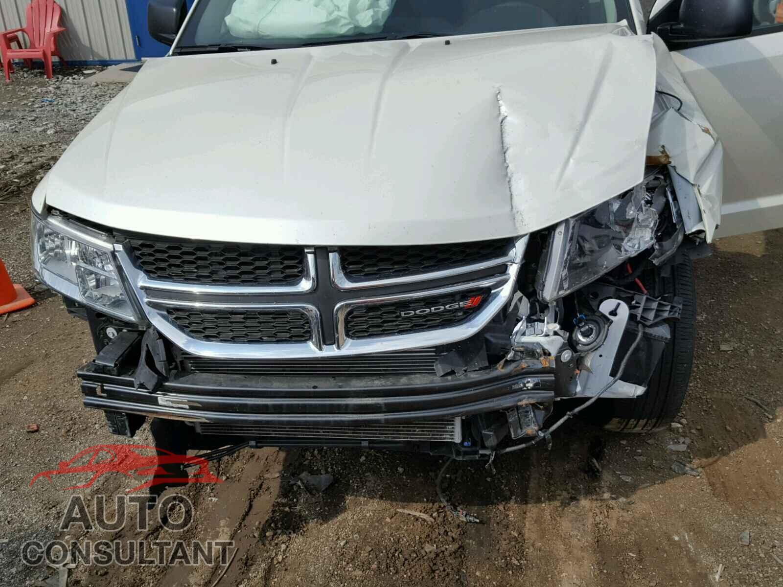 DODGE JOURNEY SE 2017 - 3C4PDCAB9HT626875