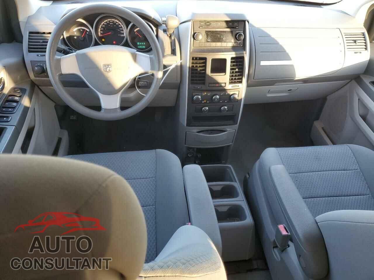 DODGE CARAVAN 2010 - 2D4RN4DE3AR348858