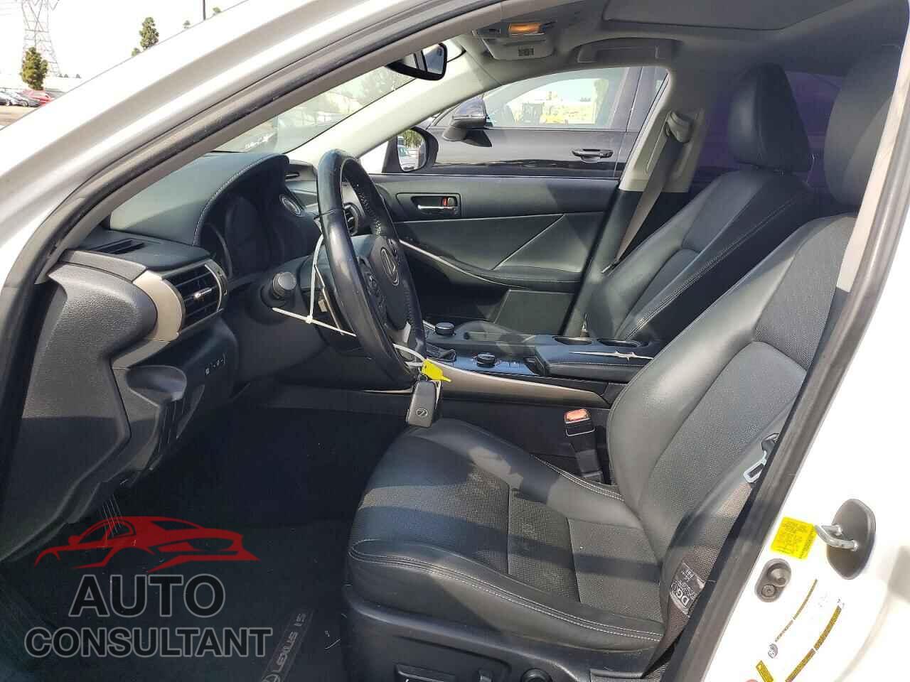 LEXUS IS 2014 - JTHBF1D24E5023346