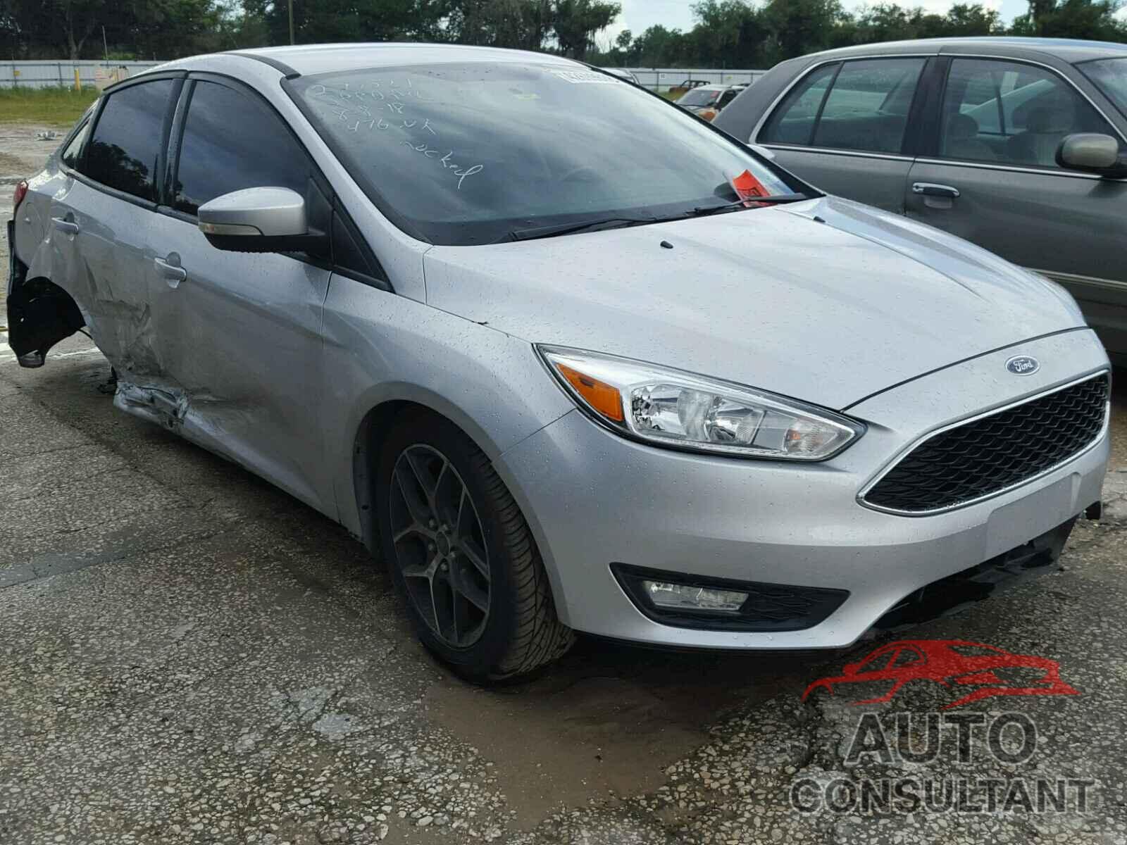 FORD FOCUS 2015 - 1FADP3F29FL227935