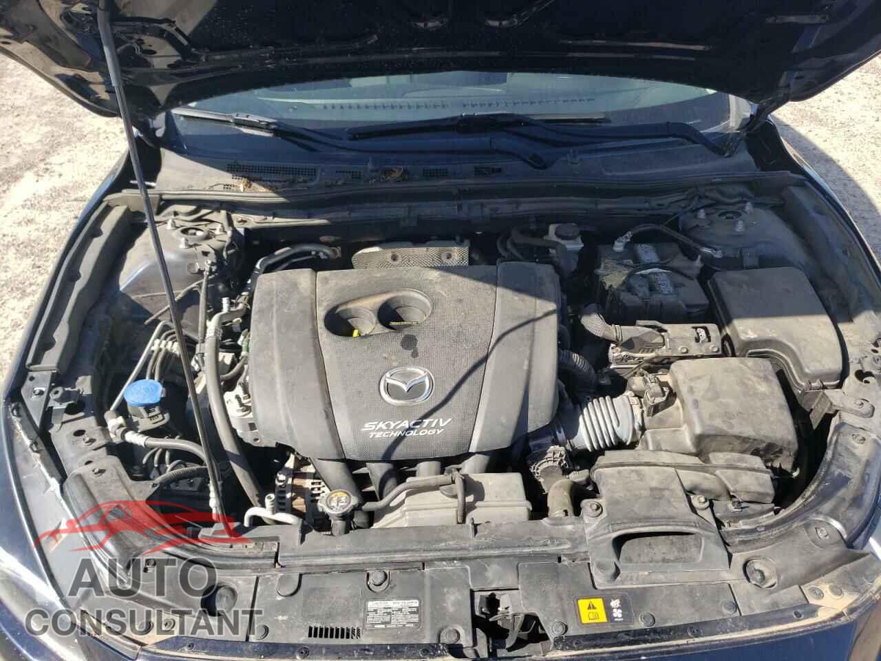 MAZDA 3 2017 - 3MZBN1U73HM137012