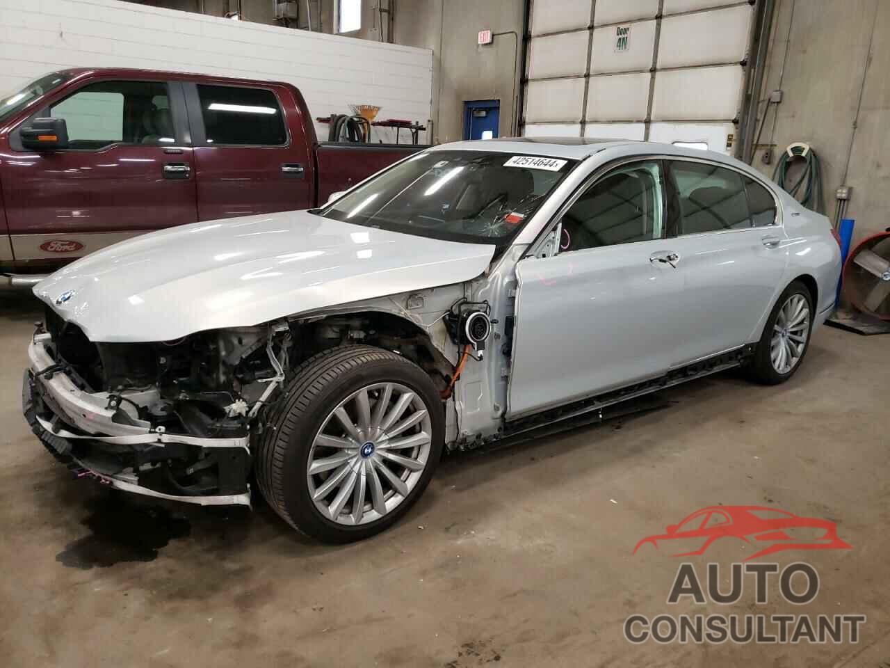 BMW 7 SERIES 2017 - WBA7J2C58HG497555