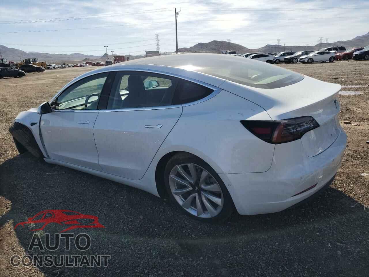TESLA MODEL 3 2018 - 5YJ3E1EB4JF111717