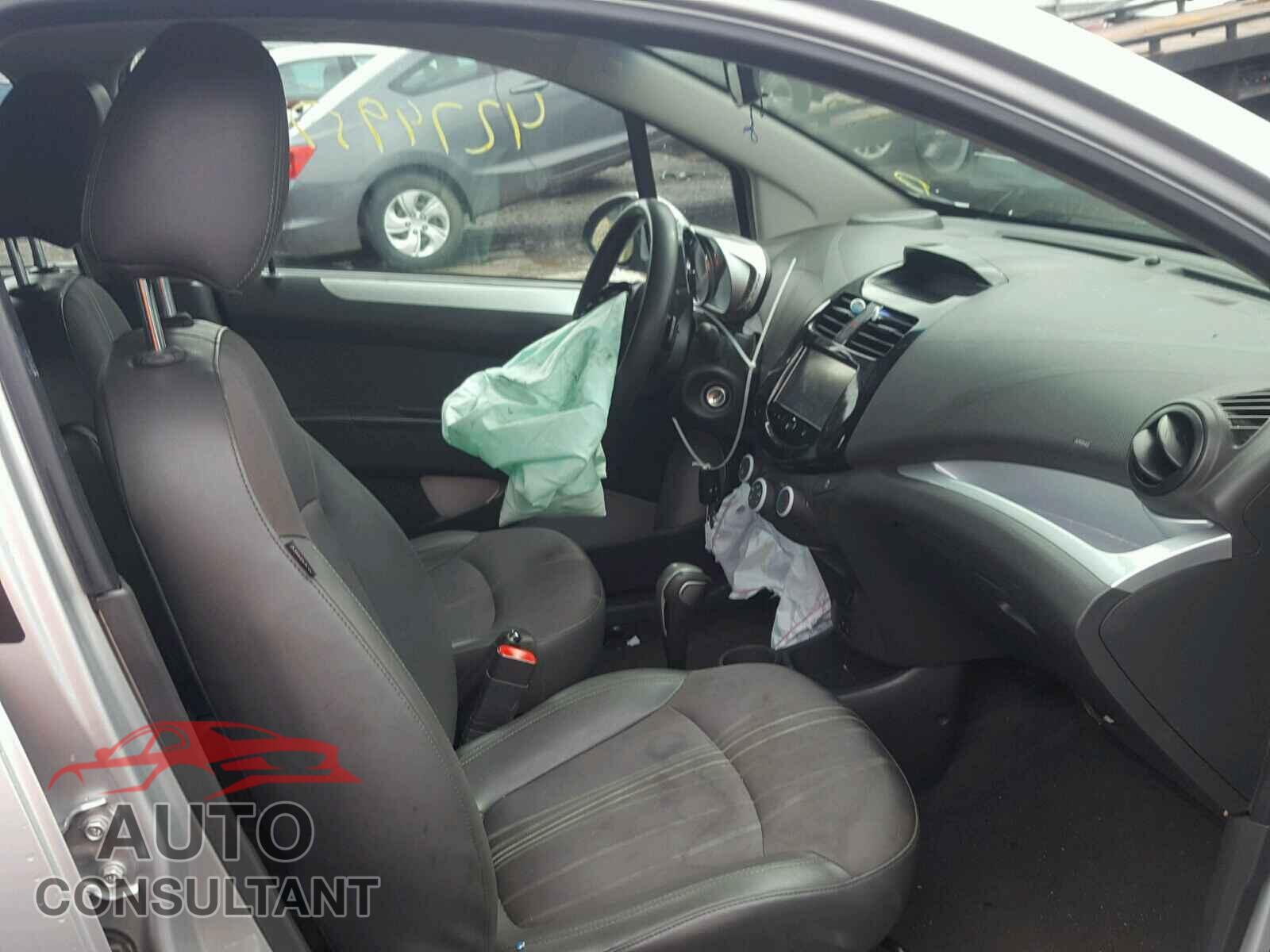 CHEVROLET SPARK 2015 - KL8CD6S92FC731982