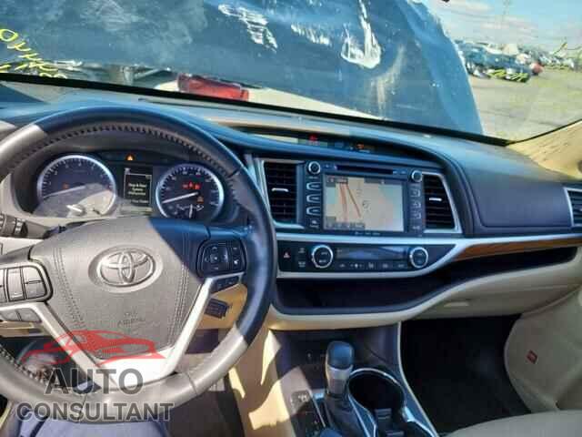 TOYOTA HIGHLANDER 2019 - 5TDDZRFH7KS939073