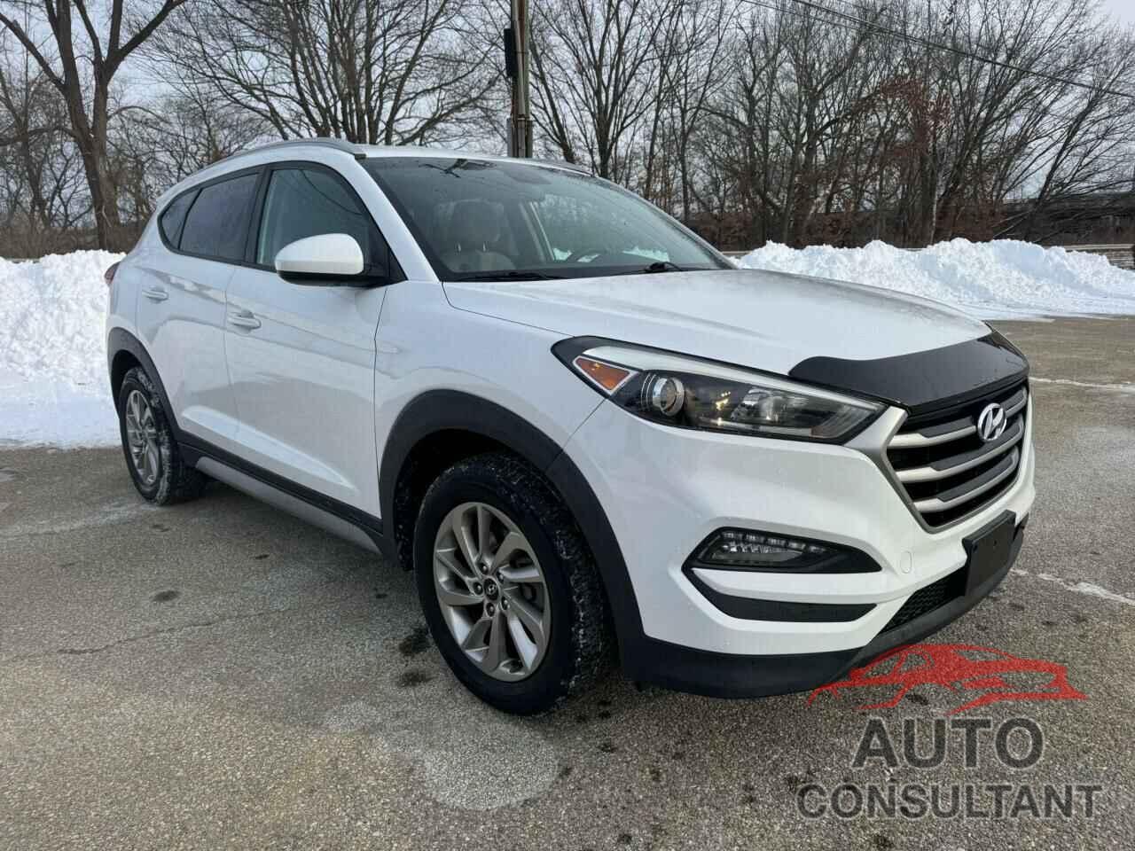 HYUNDAI TUCSON 2018 - KM8J3CA45JU712475