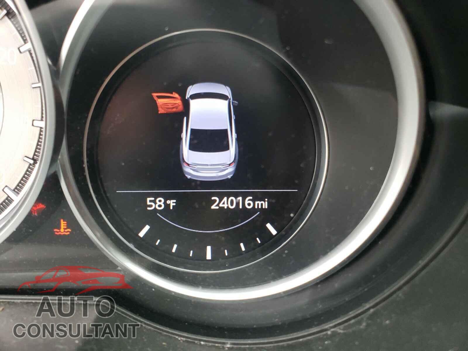 MAZDA 6 2018 - JM1GL1VM2J1305843