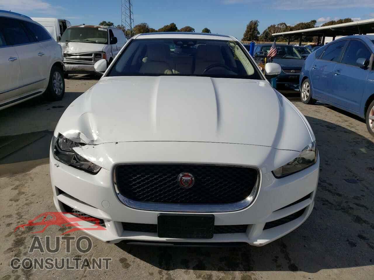 JAGUAR XE 2017 - SAJAR4BG3HA955958