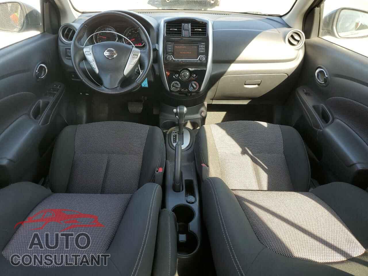 NISSAN VERSA 2017 - 3N1CN7AP3HL894189