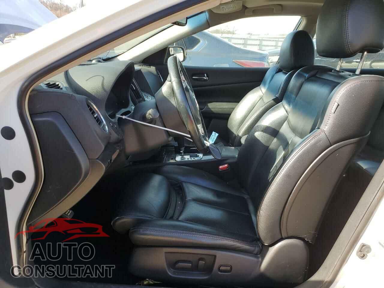 NISSAN MAXIMA 2011 - 1N4AA5AP2BC818167