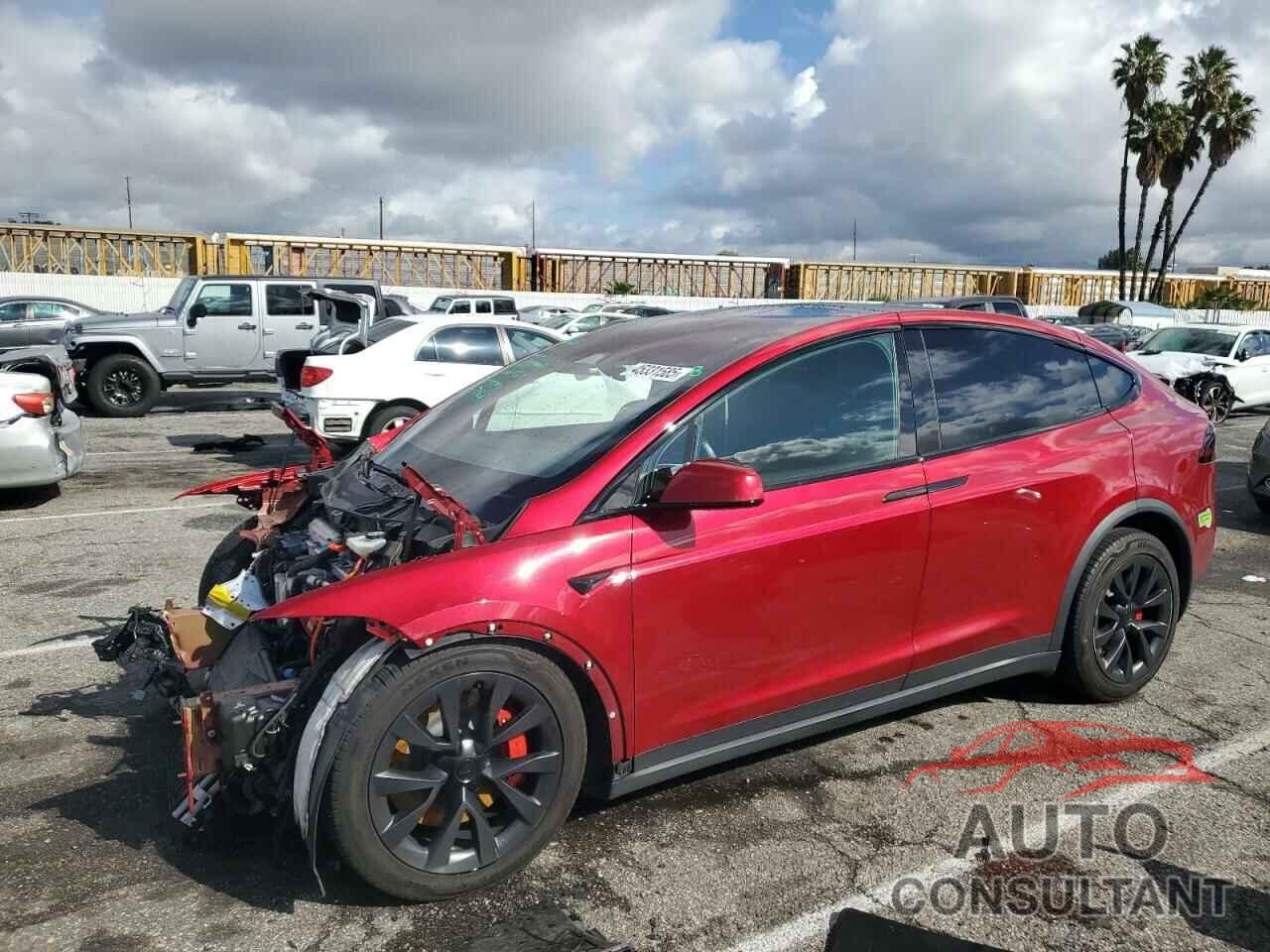 TESLA MODEL X 2023 - 7SAXCBE66PF404126