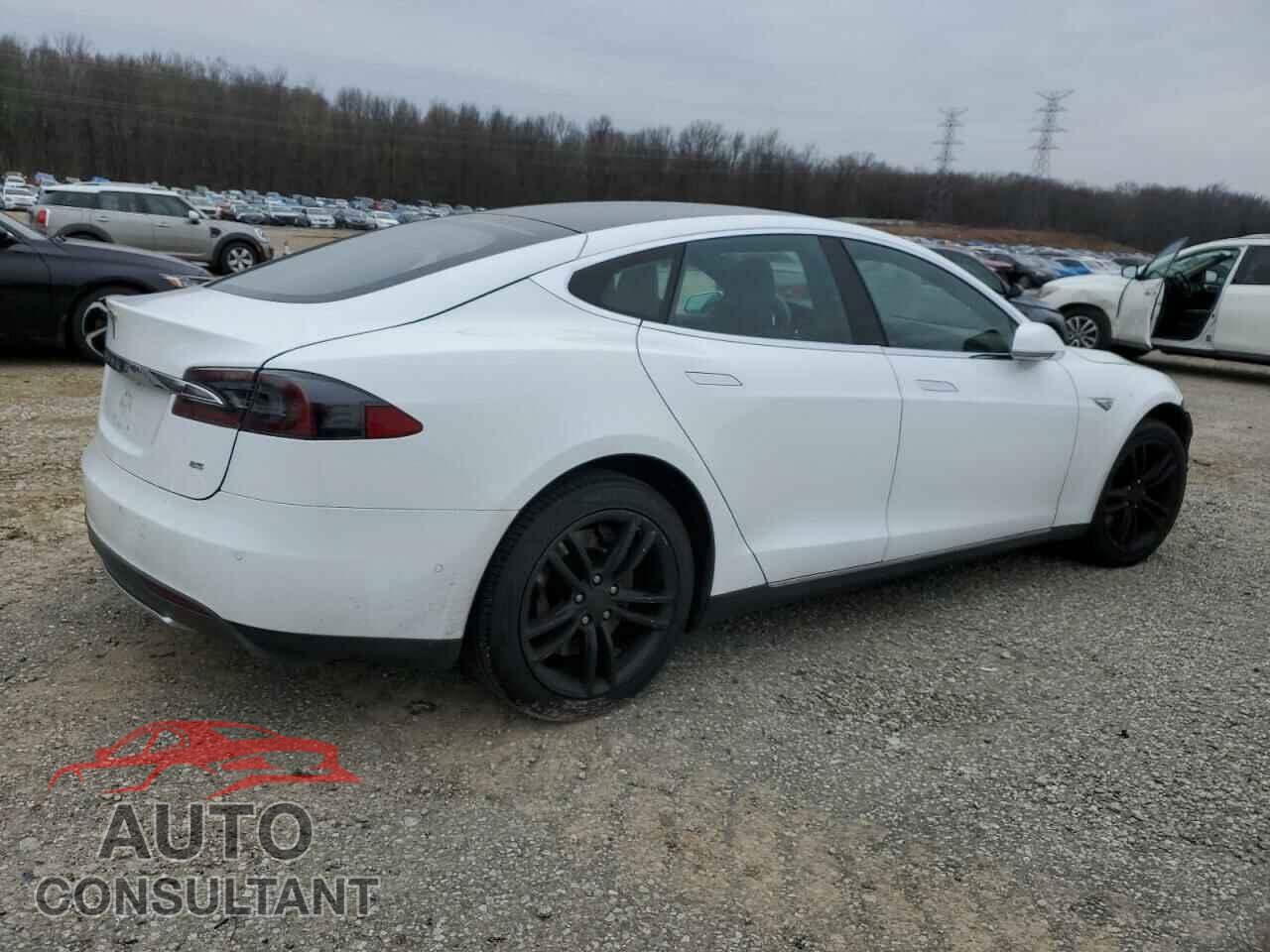 TESLA MODEL S 2014 - 5YJSA1H16EFP64081