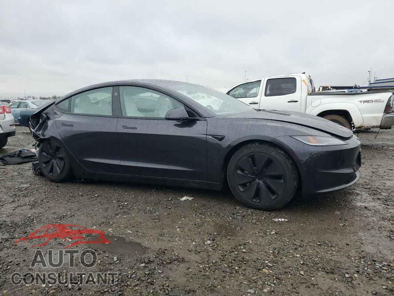 TESLA MODEL 3 2024 - 5YJ3E1EAXRF830179