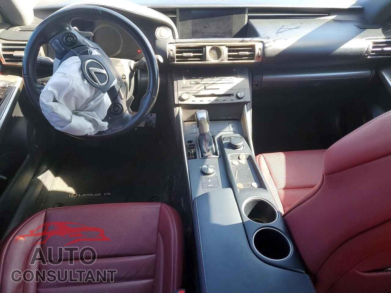 LEXUS IS 2016 - JTHBA1D25G5031280