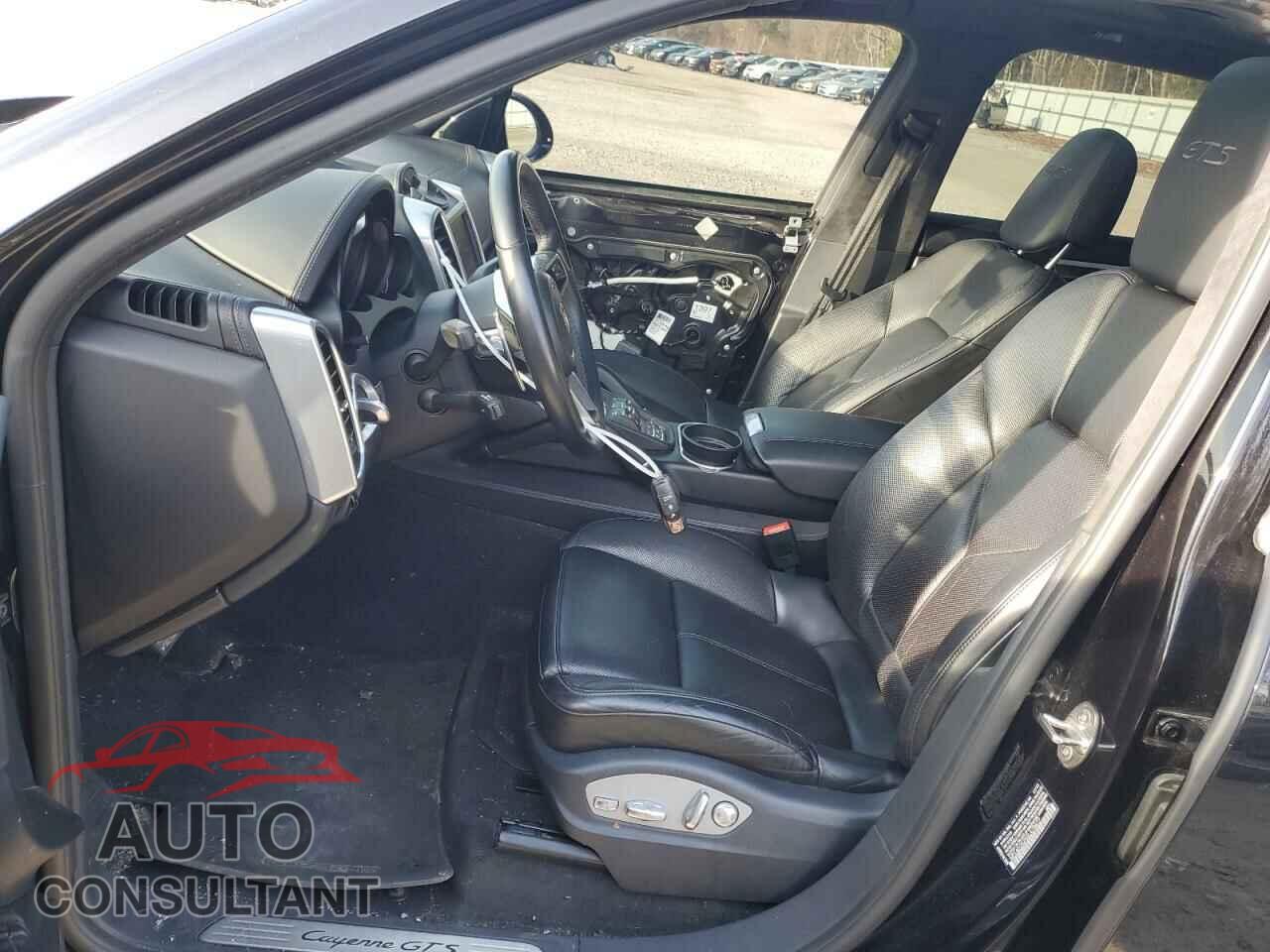 PORSCHE CAYENNE 2016 - WP1AD2A2XGLA79477