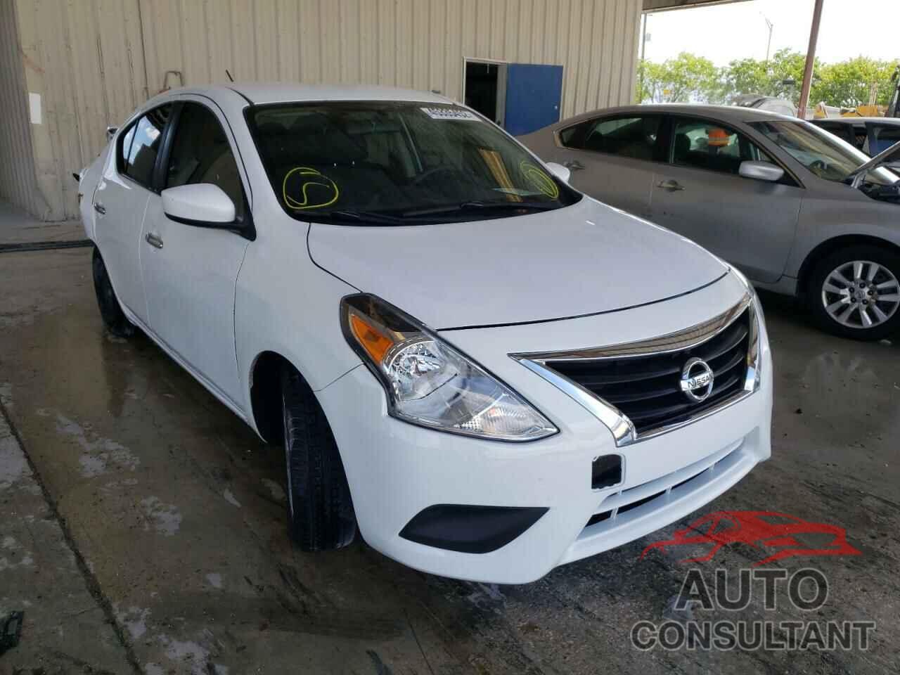 NISSAN VERSA 2016 - 3N1CN7AP8GL852017