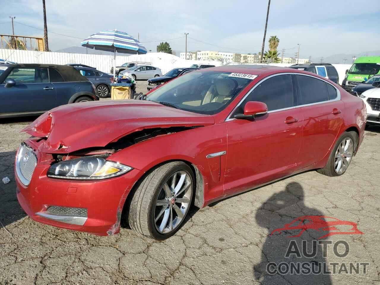 JAGUAR XF 2015 - SAJWA0F7XF8U77817