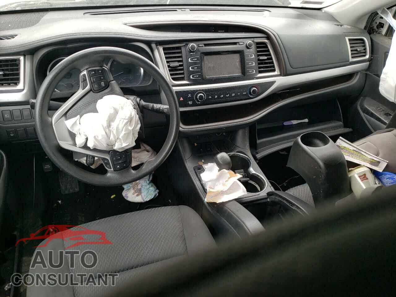 TOYOTA HIGHLANDER 2019 - 5TDZZRFH6KS366382
