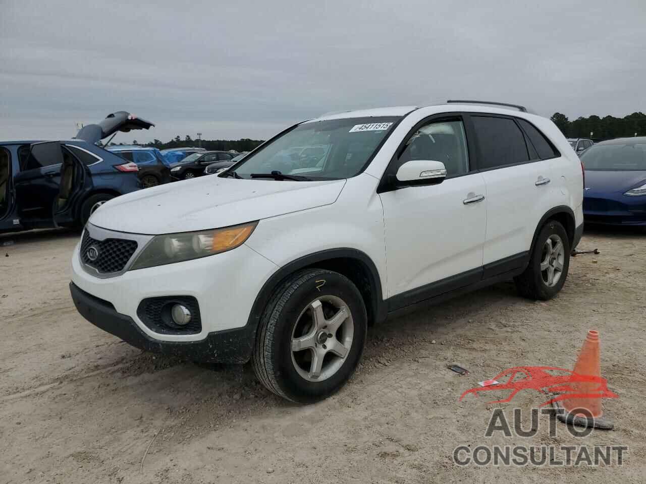 KIA SORENTO 2011 - 5XYKT3A13BG133986