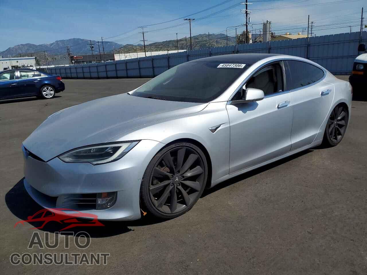 TESLA MODEL S 2017 - 5YJSA1E19HF232915