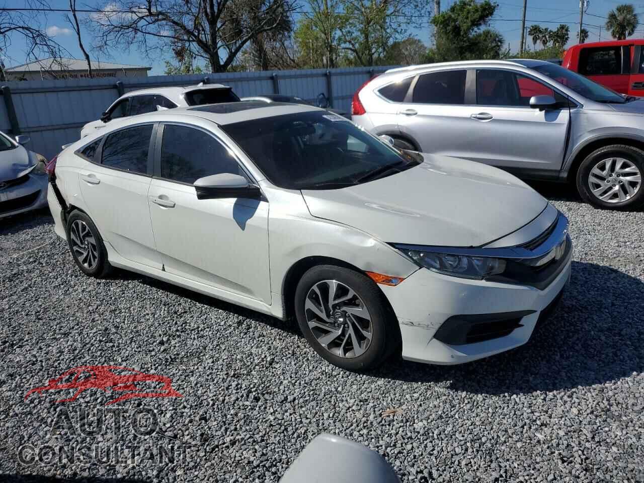 HONDA CIVIC 2017 - 19XFC2F74HE040702