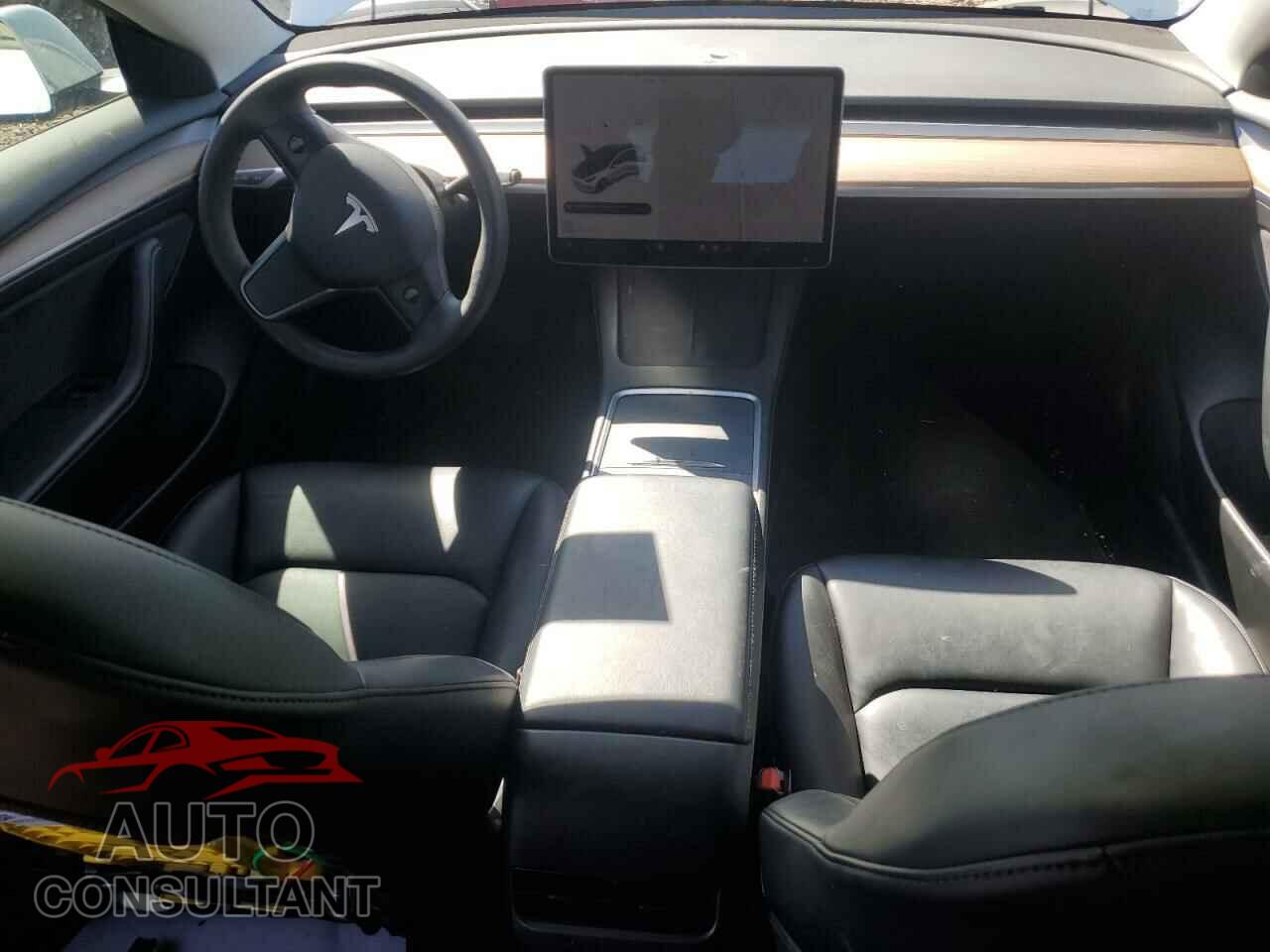 TESLA MODEL 3 2021 - 5YJ3E1EA5MF961562