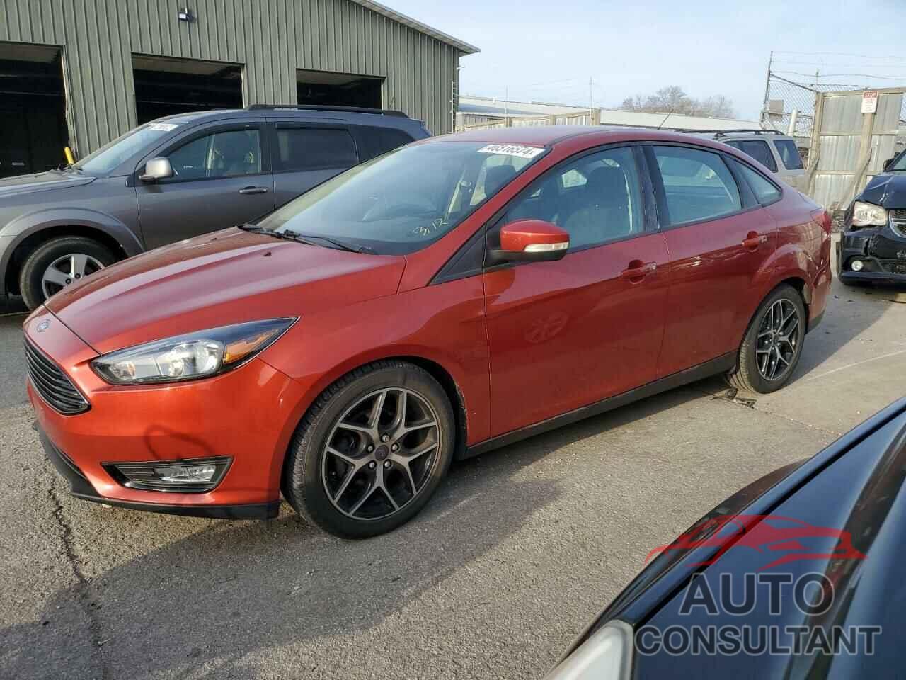 FORD FOCUS 2018 - 1FADP3FEXJL245900