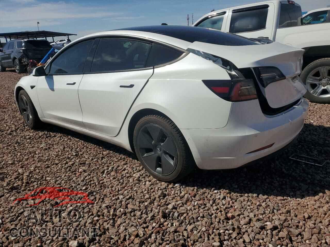 TESLA MODEL 3 2021 - 5YJ3E1EA5MF961562