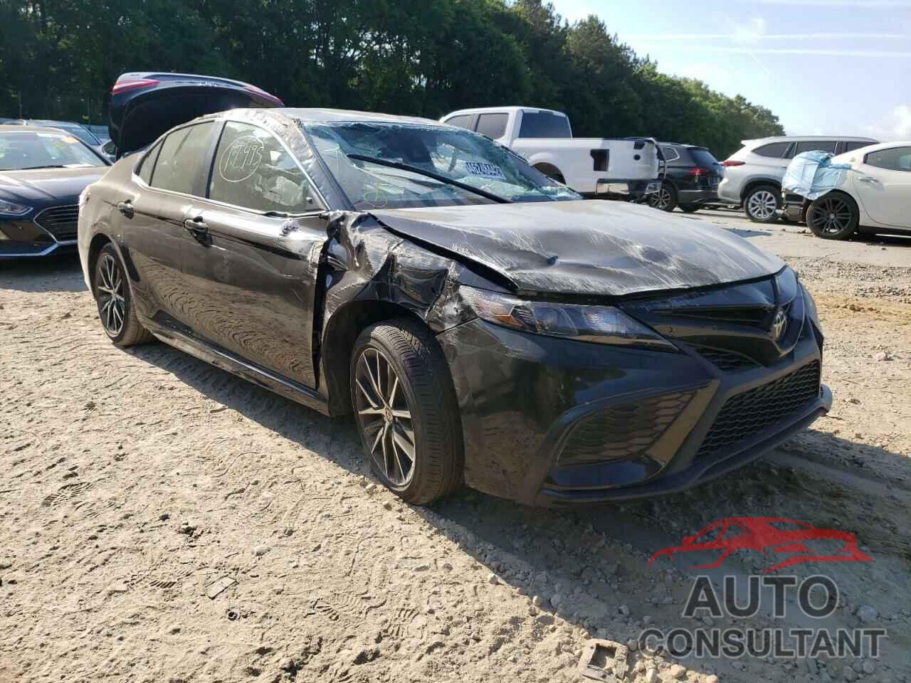 TOYOTA CAMRY 2022 - 4T1G11AKXNU658566