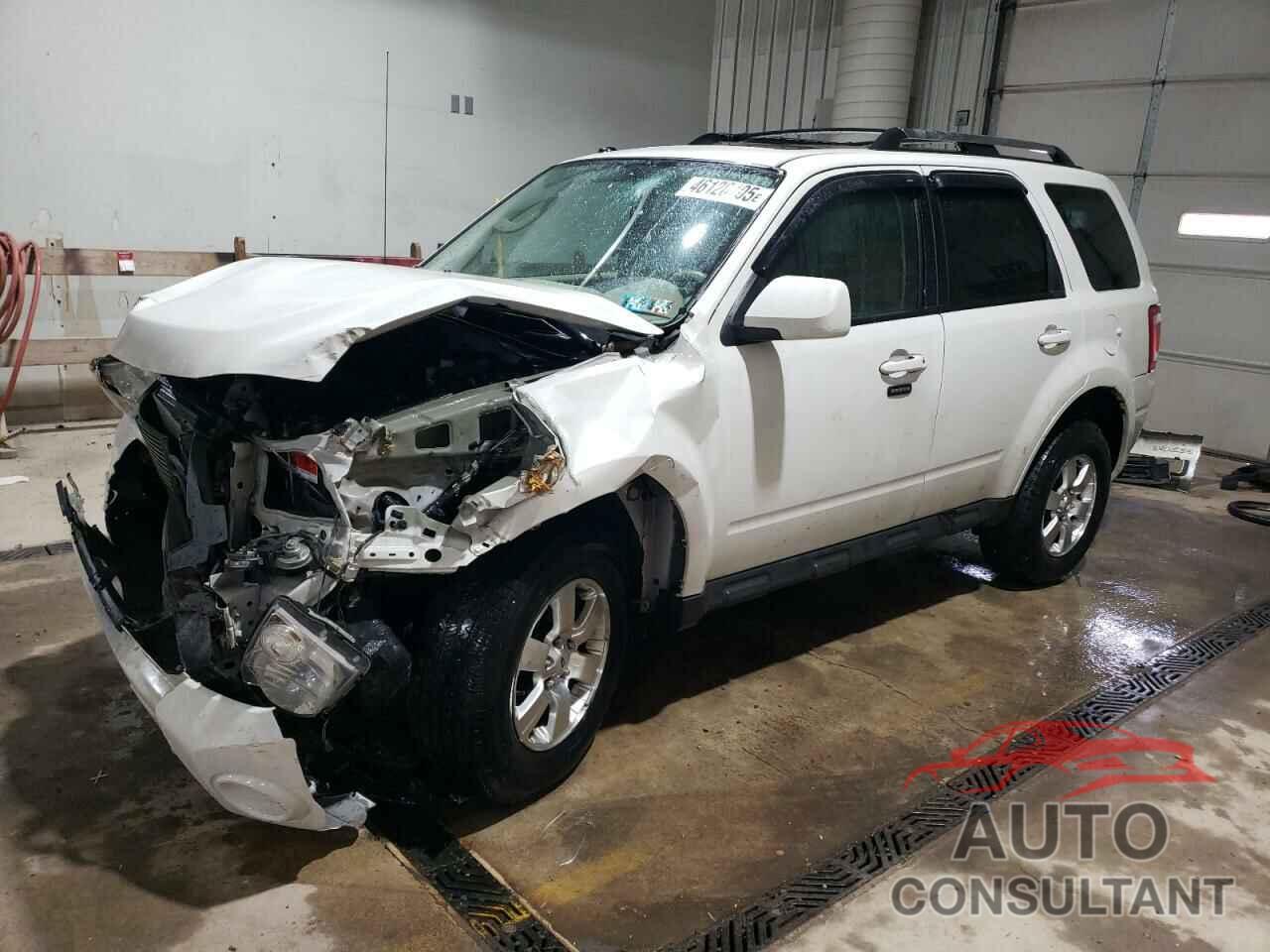 FORD ESCAPE 2011 - 1FMCU9E77BKA19224