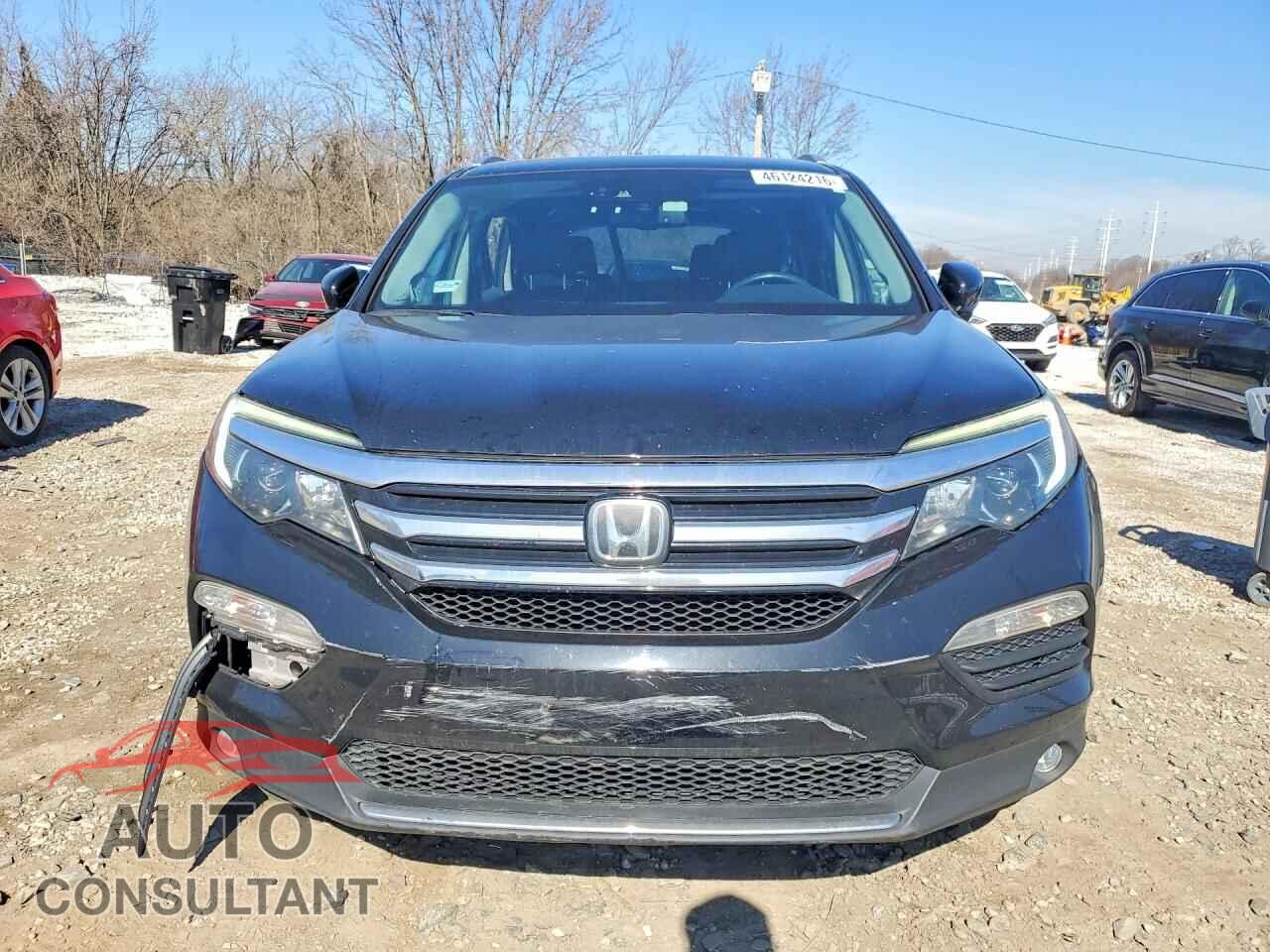 HONDA PILOT 2017 - 5FNYF6H03HB013220