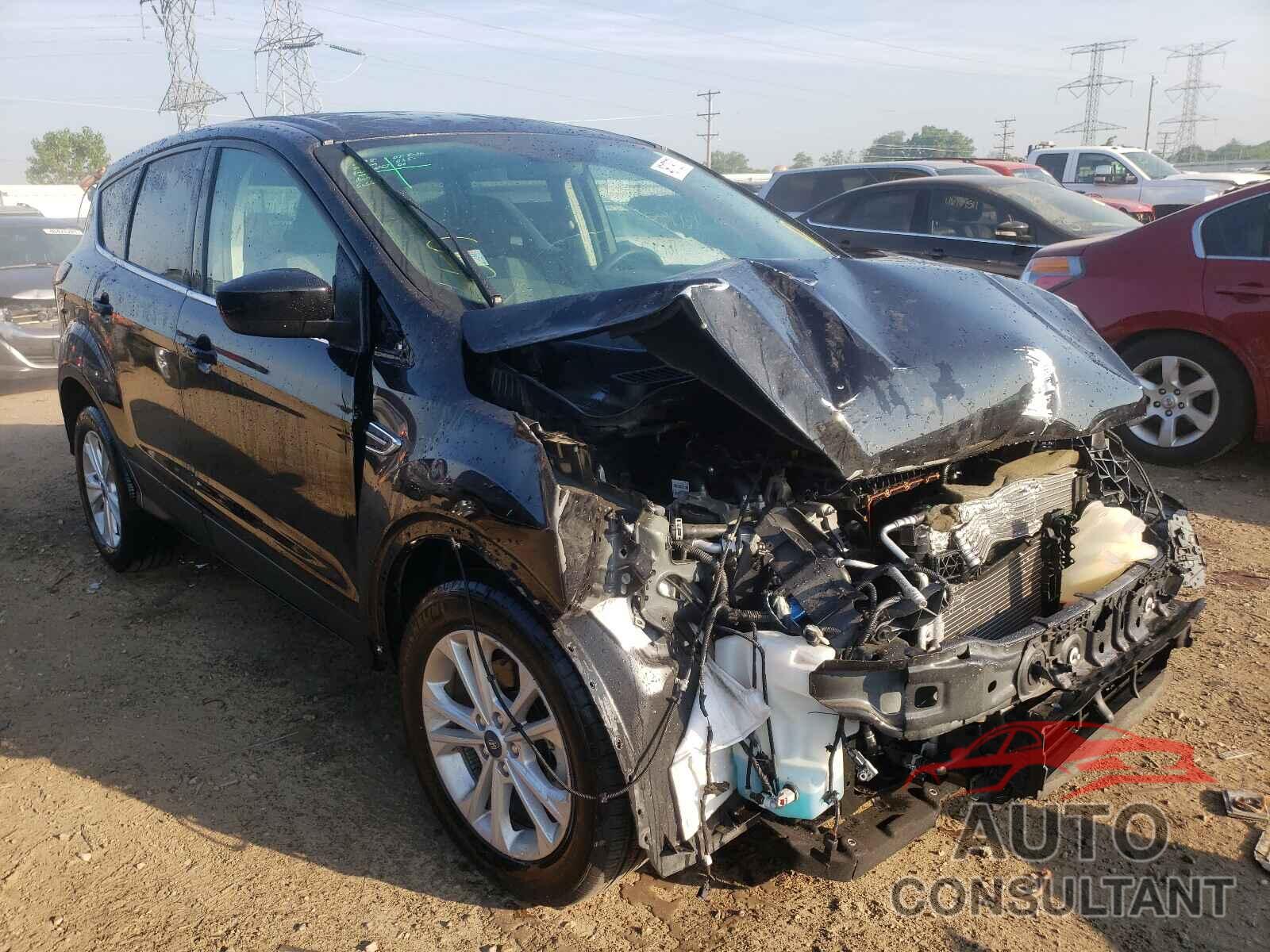 FORD ESCAPE 2019 - 1FMCU0GD4KUB49819