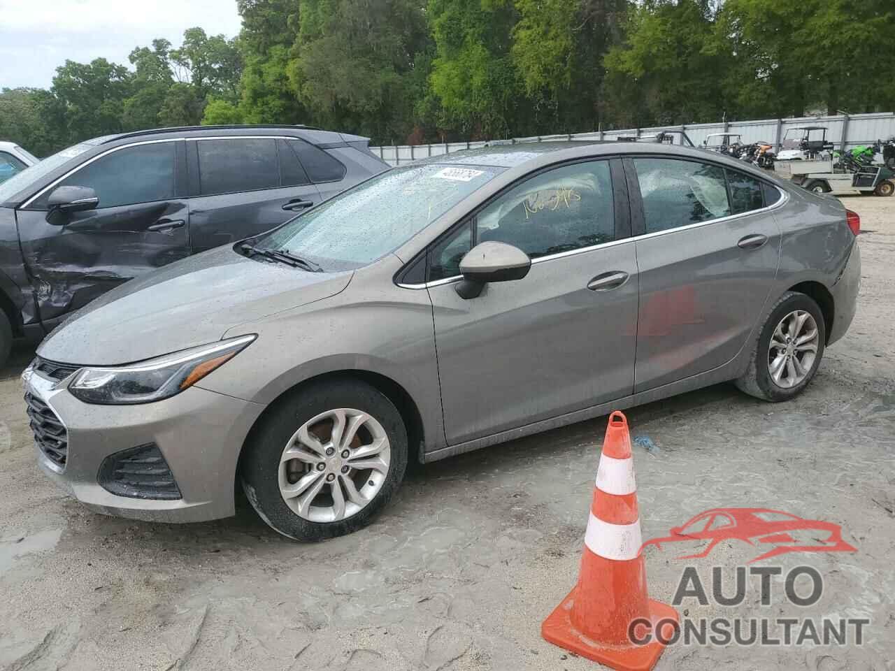 CHEVROLET CRUZE 2019 - 1G1BE5SM3K7112138