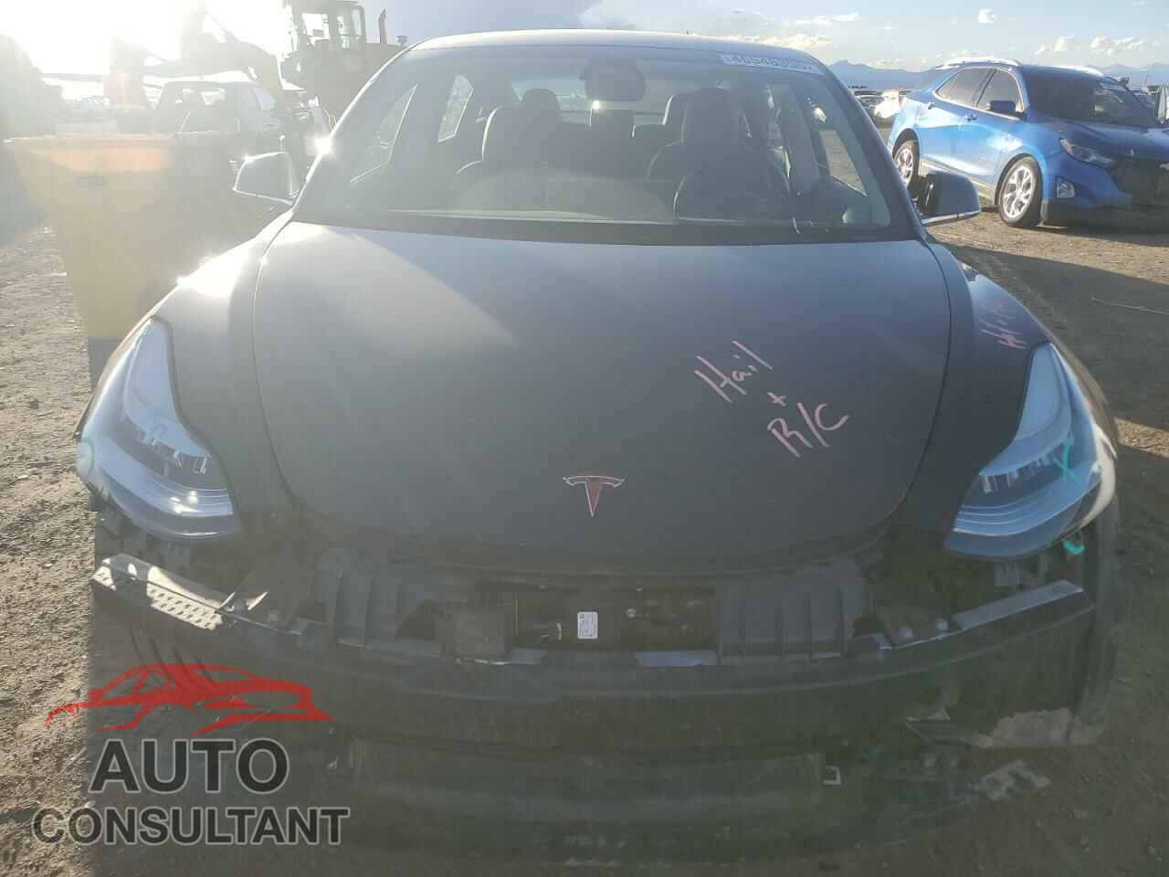 TESLA MODEL 3 2018 - 5YJ3E1EB4JF069694