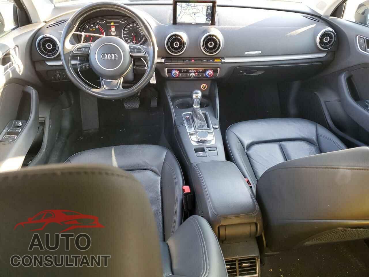 AUDI A3 2016 - WAUA7GFF1G1110691