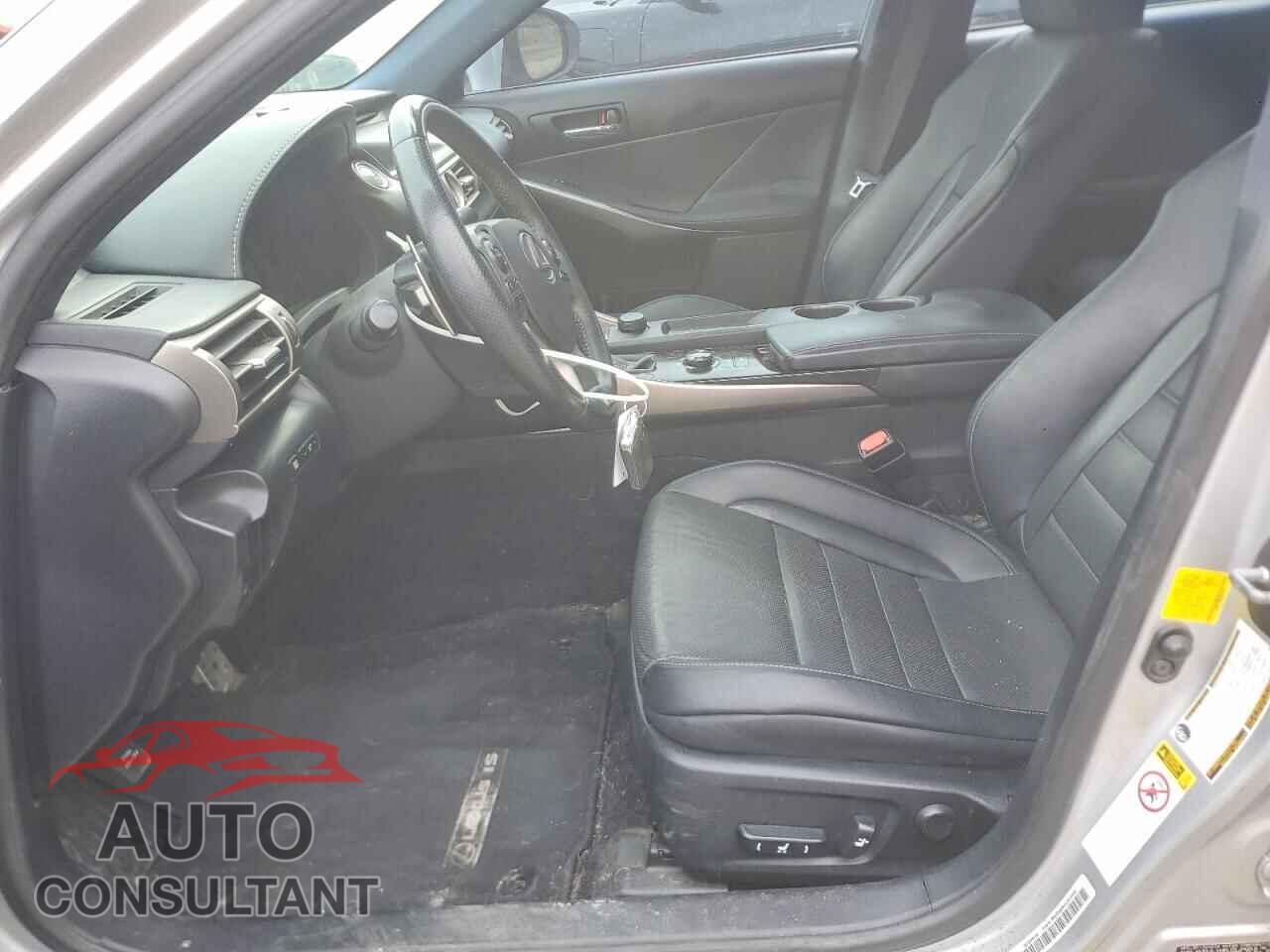 LEXUS IS 2014 - JTHBF1D20E5041536