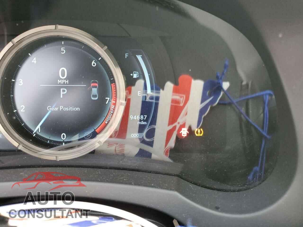 LEXUS IS 2016 - JTHCM1D20G5007755