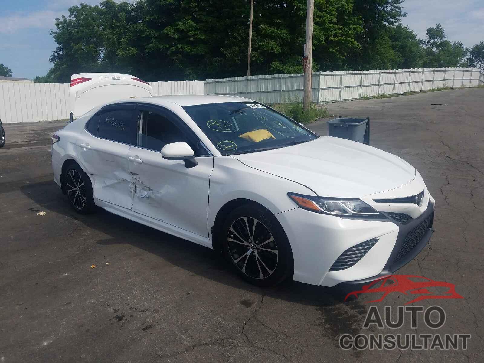 TOYOTA CAMRY 2019 - 4T1B11HK8KU250644