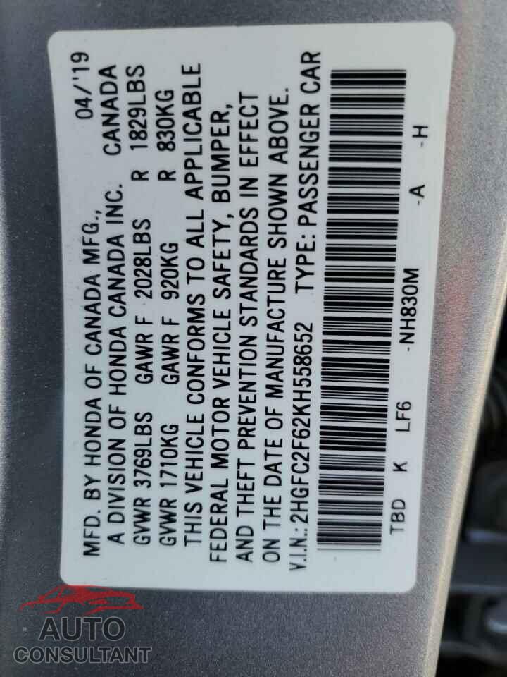 HONDA CIVIC 2019 - 2HGFC2F62KH558652