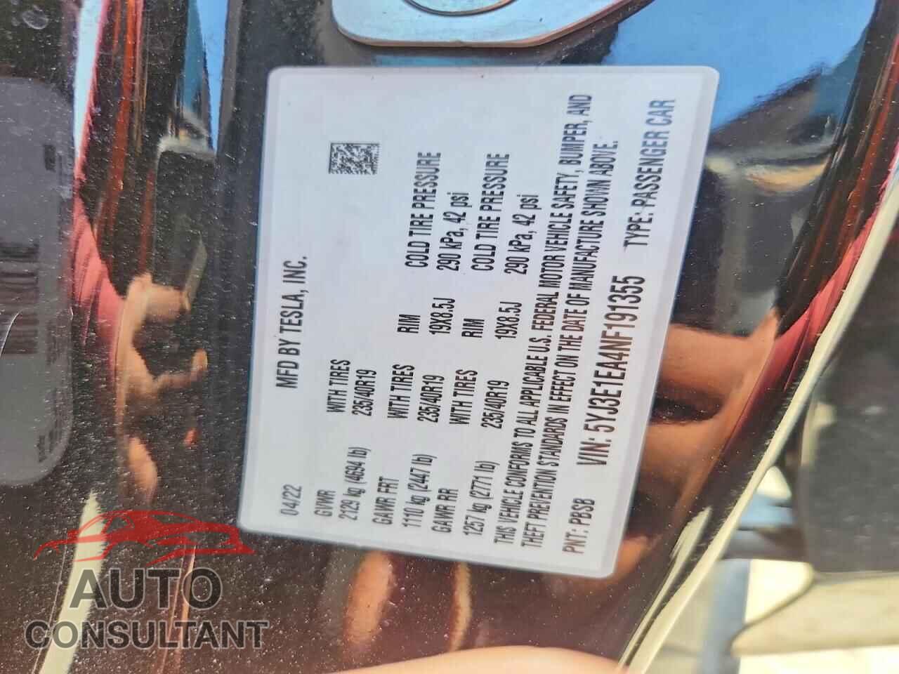 TESLA MODEL 3 2022 - 5YJ3E1EA4NF191355