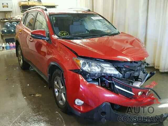 TOYOTA RAV4 XLE 2015 - JTMRFREVXFD104804