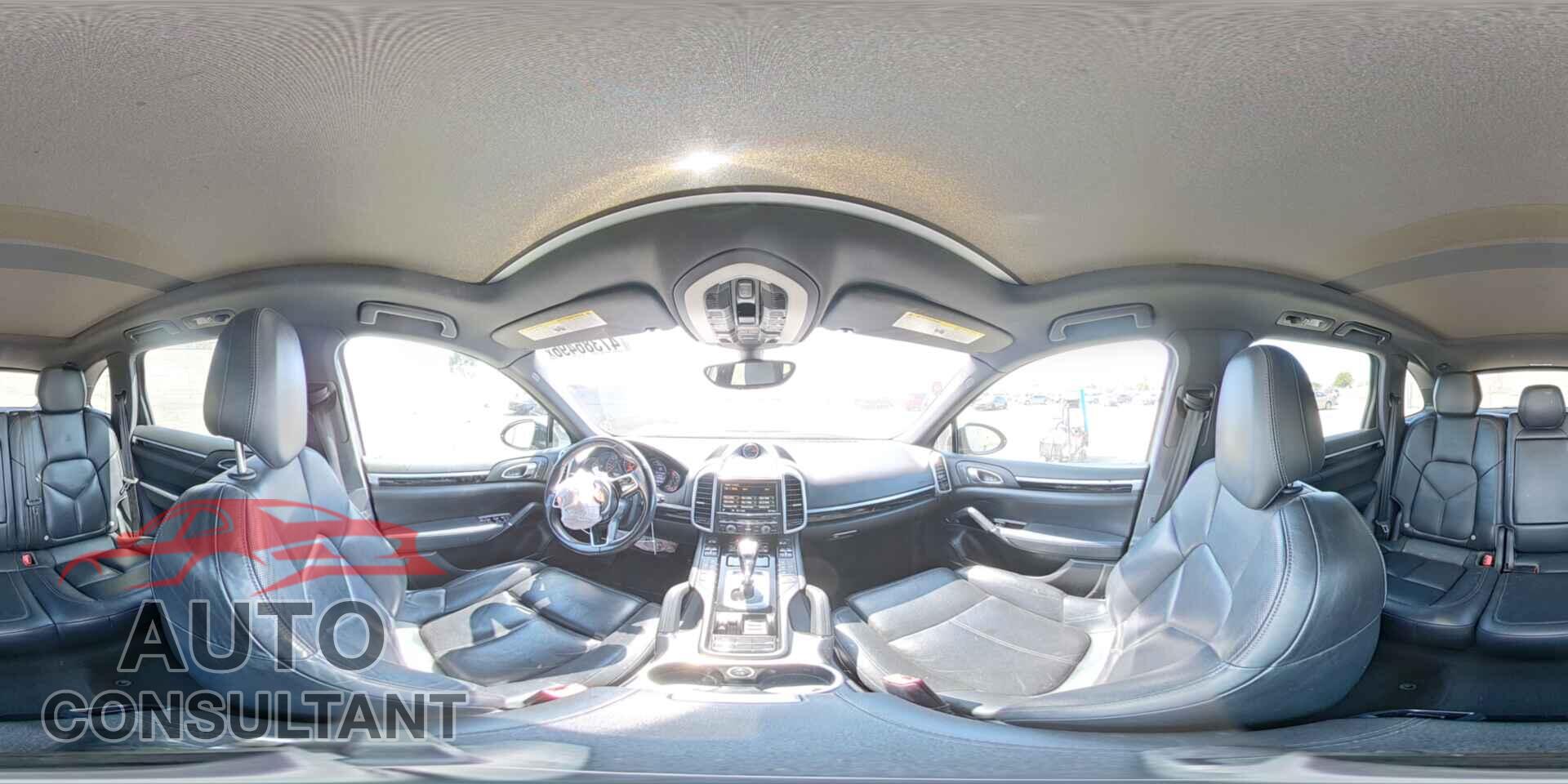 PORSCHE CAYENNE 2015 - WP1AF2A2XFLA41935