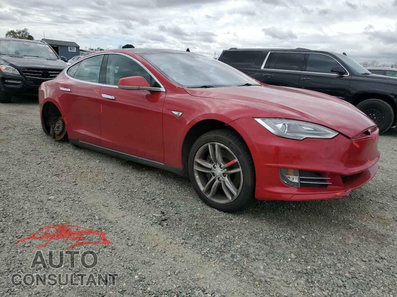TESLA MODEL S 2013 - 5YJSA1CNXDFP14695