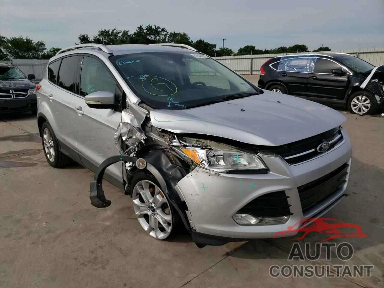 FORD ESCAPE 2016 - 1FMCU0J94GUA70114