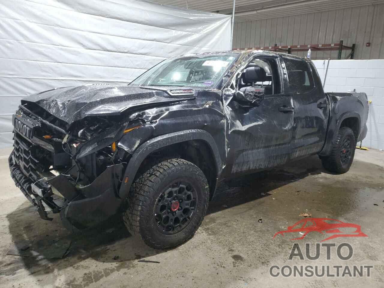 TOYOTA TUNDRA 2022 - 5TFPC5DB5NX004784