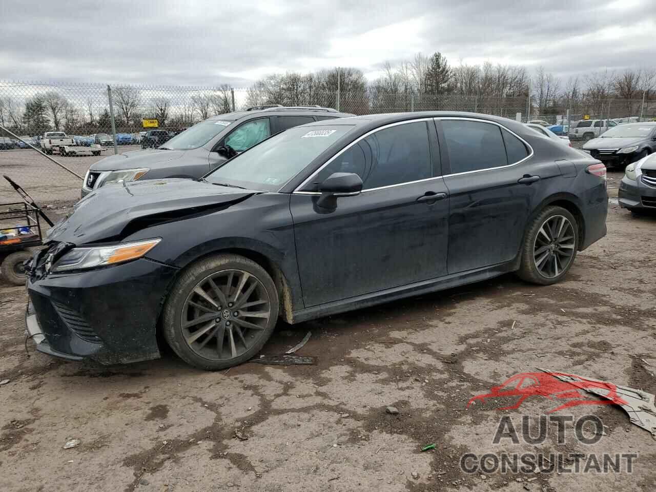 TOYOTA CAMRY 2018 - 4T1B61HK0JU067450