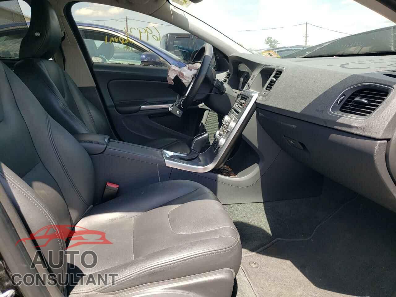 VOLVO S60 2017 - LYV402TKXHB131459