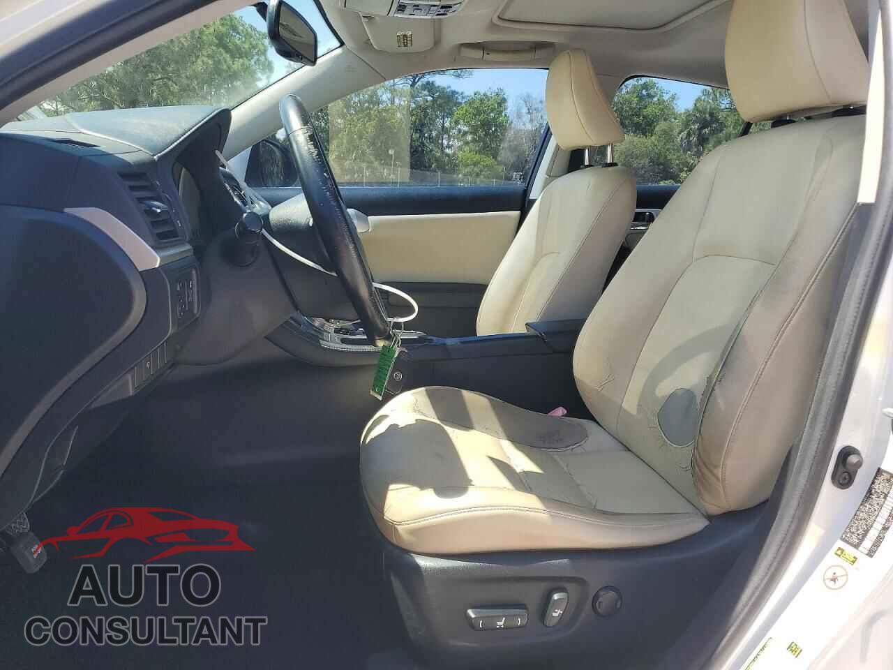 LEXUS CT 200 2011 - JTHKD5BH0B2007288