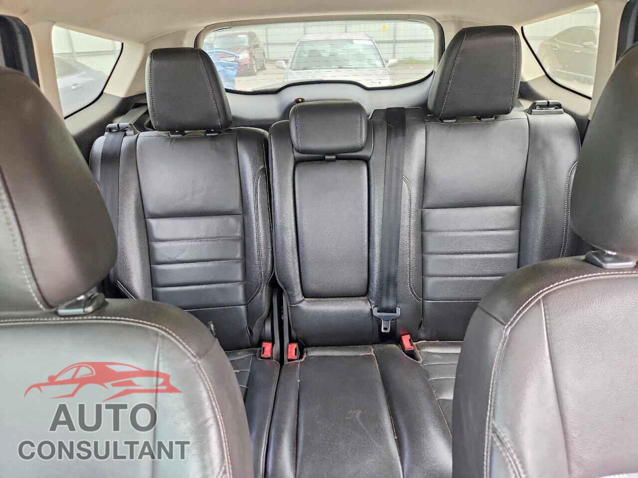 FORD ESCAPE 2015 - 1FMCU0G97FUC04149