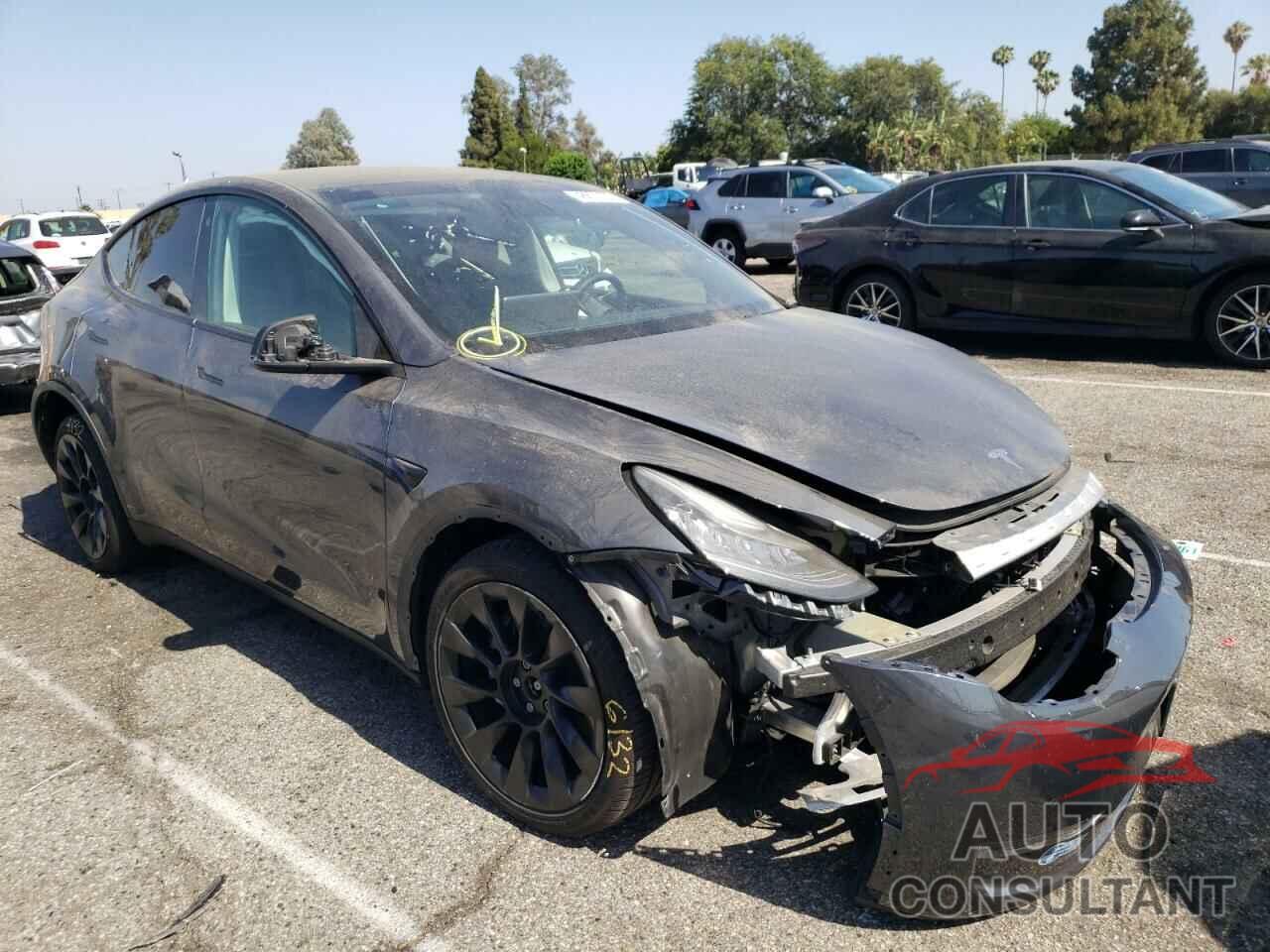 TESLA MODEL Y 2021 - 5YJYGDEE8MF108285